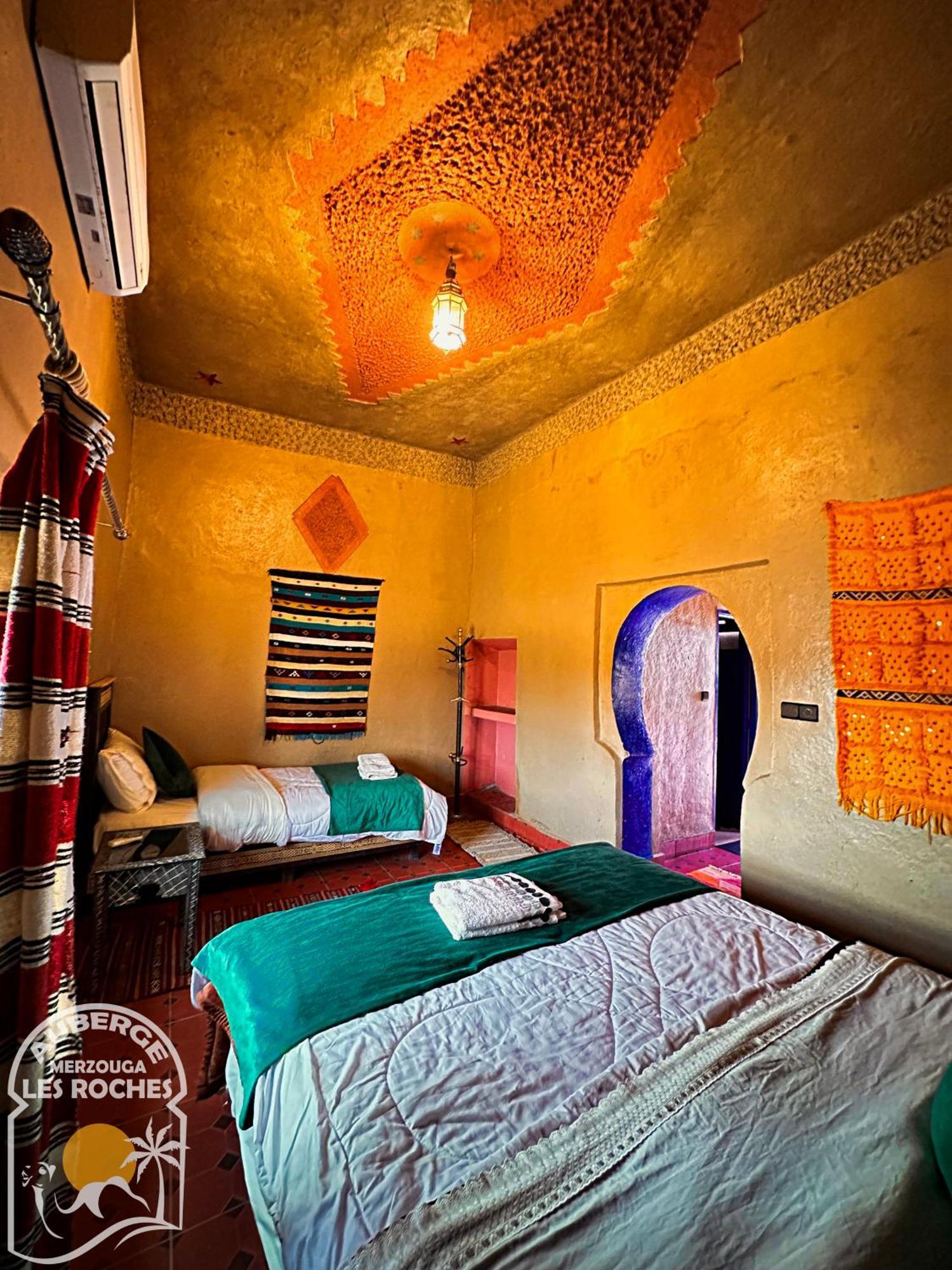 Riad Les Roches Merzouga Exterior photo