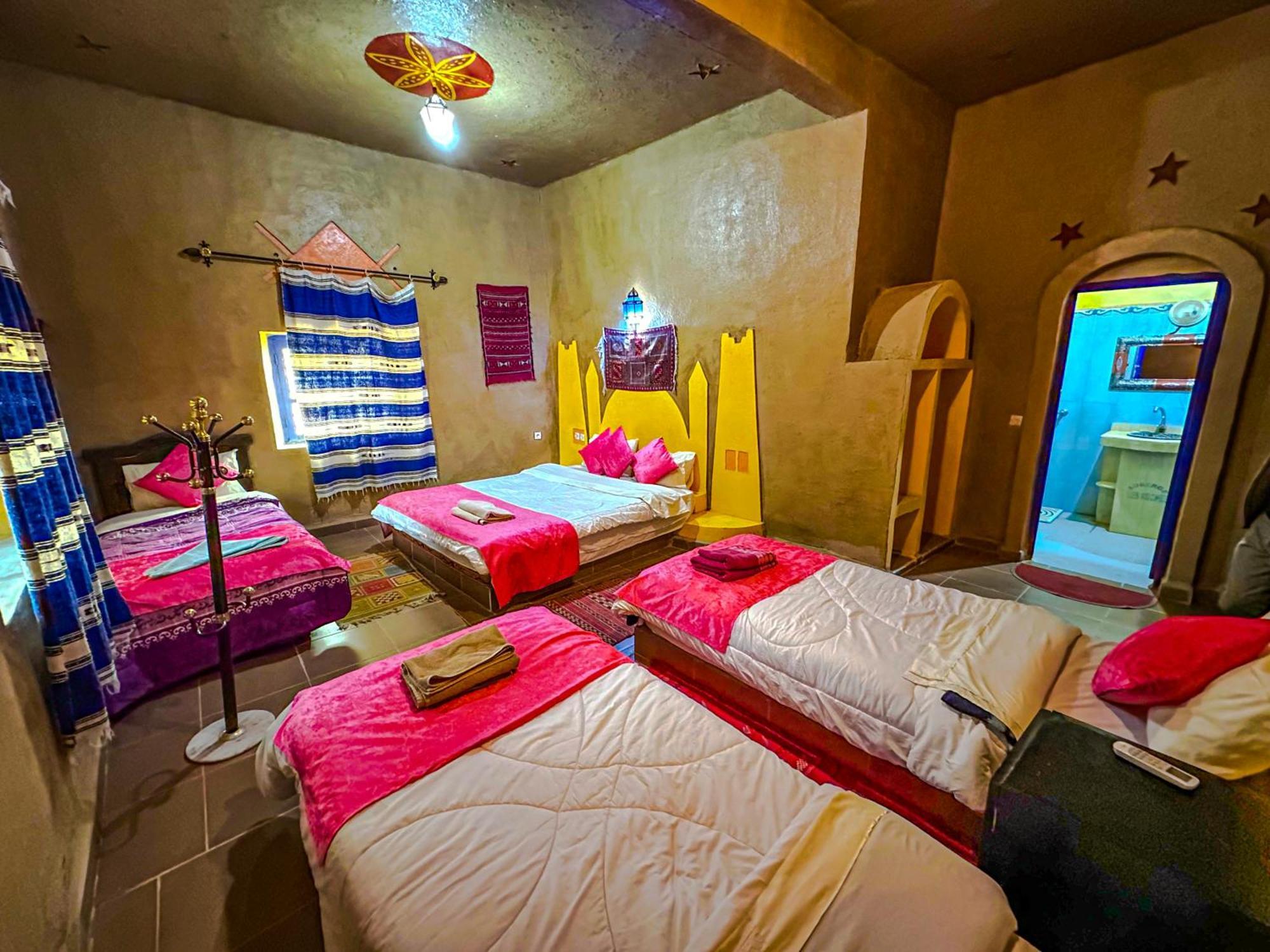 Riad Les Roches Merzouga Exterior photo
